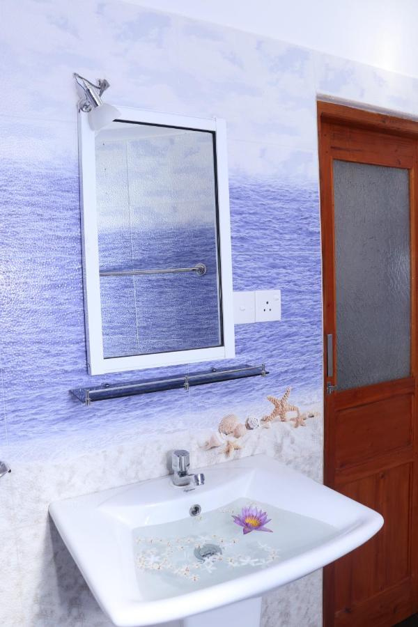Great Yeheni Villa Hikkaduwa Ngoại thất bức ảnh