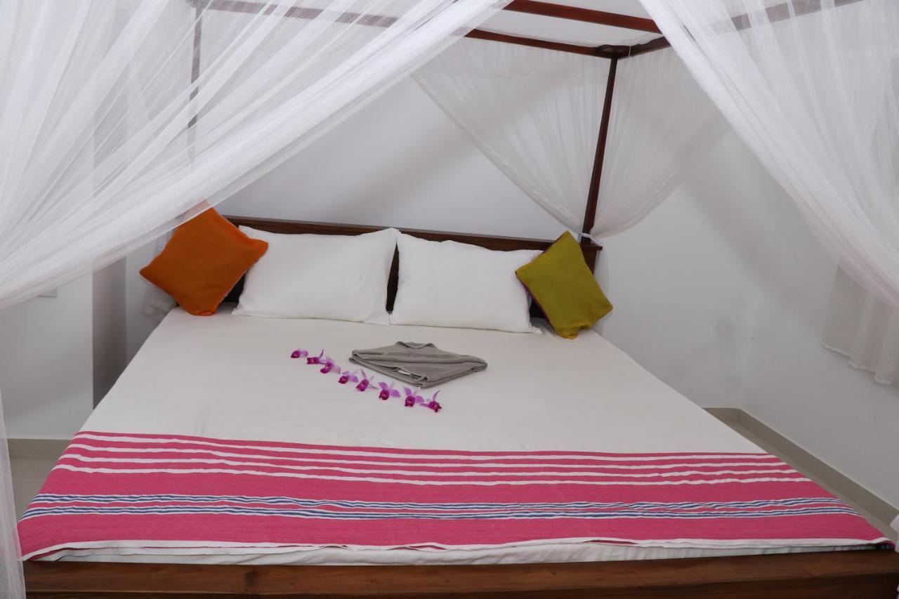 Great Yeheni Villa Hikkaduwa Ngoại thất bức ảnh