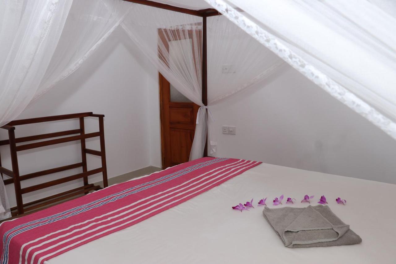 Great Yeheni Villa Hikkaduwa Ngoại thất bức ảnh