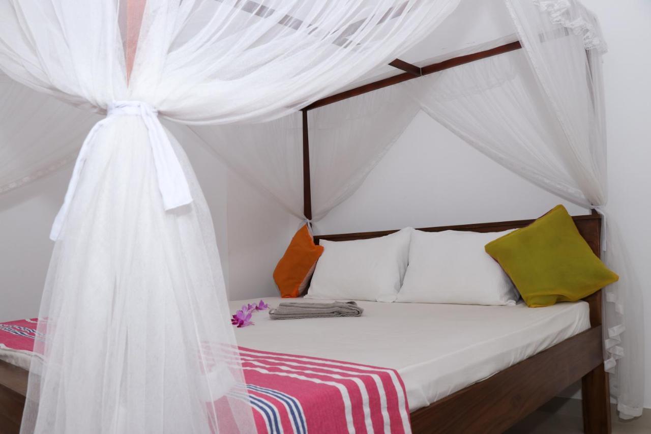 Great Yeheni Villa Hikkaduwa Ngoại thất bức ảnh