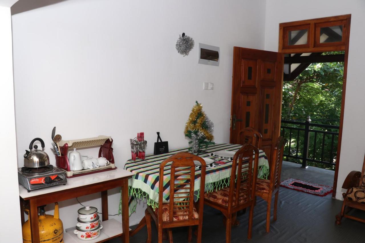 Great Yeheni Villa Hikkaduwa Ngoại thất bức ảnh